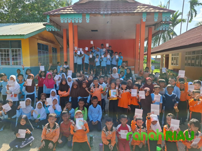 Wow, Ratusan Calon Siswa Baru di SDN 007 Lingga Utara Bakal Buka Tabungan Simpel di BRK Syariah